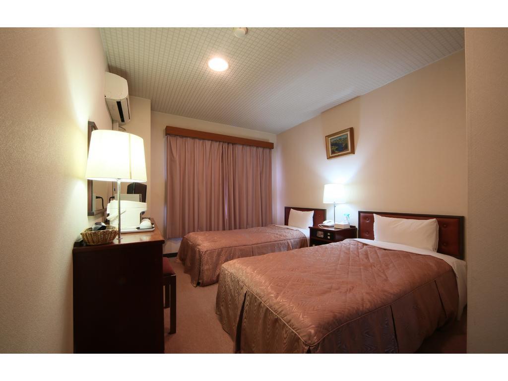 אוקיאמה City Hotel Ikeda מראה חיצוני תמונה