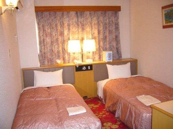 אוקיאמה City Hotel Ikeda מראה חיצוני תמונה